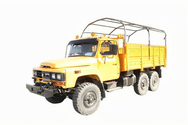 EQ2082 off-road special truck_DF 2.5-ton small steel gun six-wheel drive 240 cargo 170 horsepower_6*6 classic 25Y pointed engineering transport truck