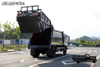 DFFlat head 4×2 compression garbage truck_190 horsepower 14 square meter sanitation truck_12 tons one and a half row garbage cleaning truck manufacturer