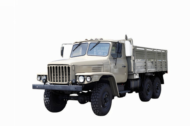 EQ2082 off-road special vehicle_DF Six-wheel drive 240 cargo 170 horsepower truck_2.5-ton small steel cannon 6*6 classic 25Y engineering transportation