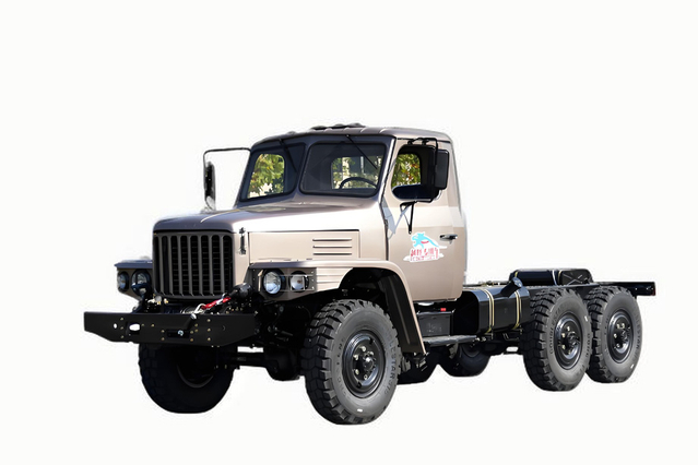 DFEQ2082 chassis 2.5 ton small steel cannon_all single tire 240 off-road truck 170 horsepower_6*6 classic 25Y special vehicle chassis