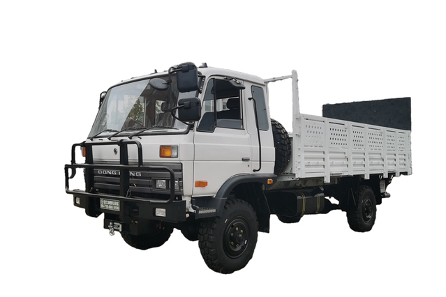 DFFour-wheel drive flat head EQ2070 off-road electro-hydraulic lift tailgate_153 truck chassis modified 1.5 ton loading and unloading lifting platform truck