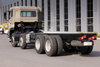Weichai 375/Yuchai 420/Cummins 500 HP 8×4 flatbed transport truck chassis manufacturer_15/20/25/30/35/40/50/60 tons four-axle vegetable, fruit, cattle, sheep and pig truck customization_Four front and eight rear DF excavator platform quotation
