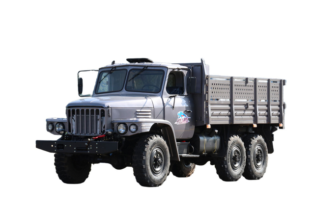 EQ2082E6D off-road special truck phone number_DF Six-wheel drive 240/140 cargo 170/190/210 horsepower manufacturer_6*6 classic 25Y special vehicle export quotation_ 2.5/4/5/6/8/10 tons all-wheel drive engineering transport truck customized dump/van